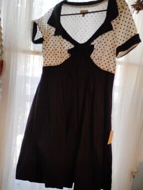 Vintage Inspired Lindy Bop Black and White Polka Dot Dress Side Zip L